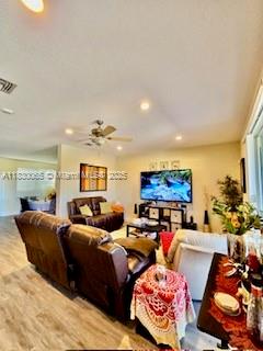 1587 Winterberry Ln, Weston, Florida image 31