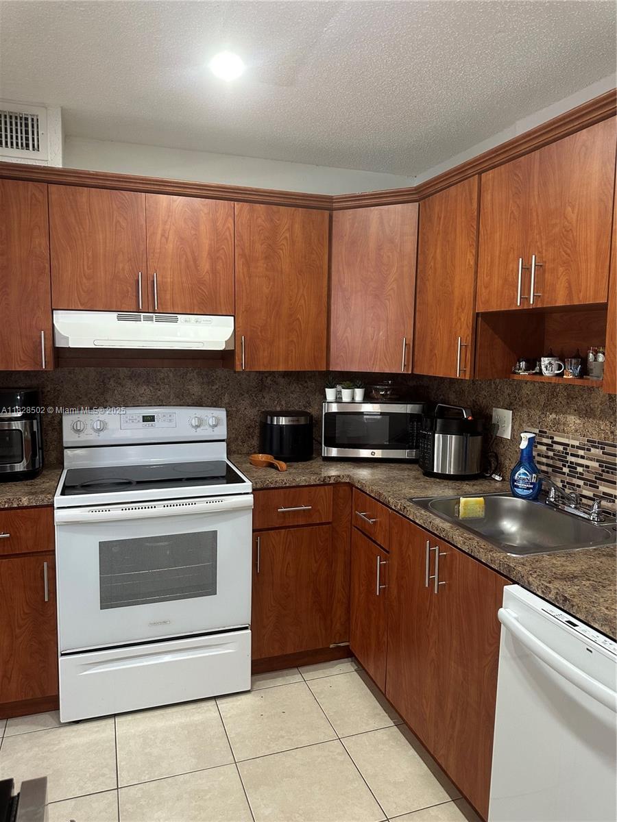 Property photo # 6