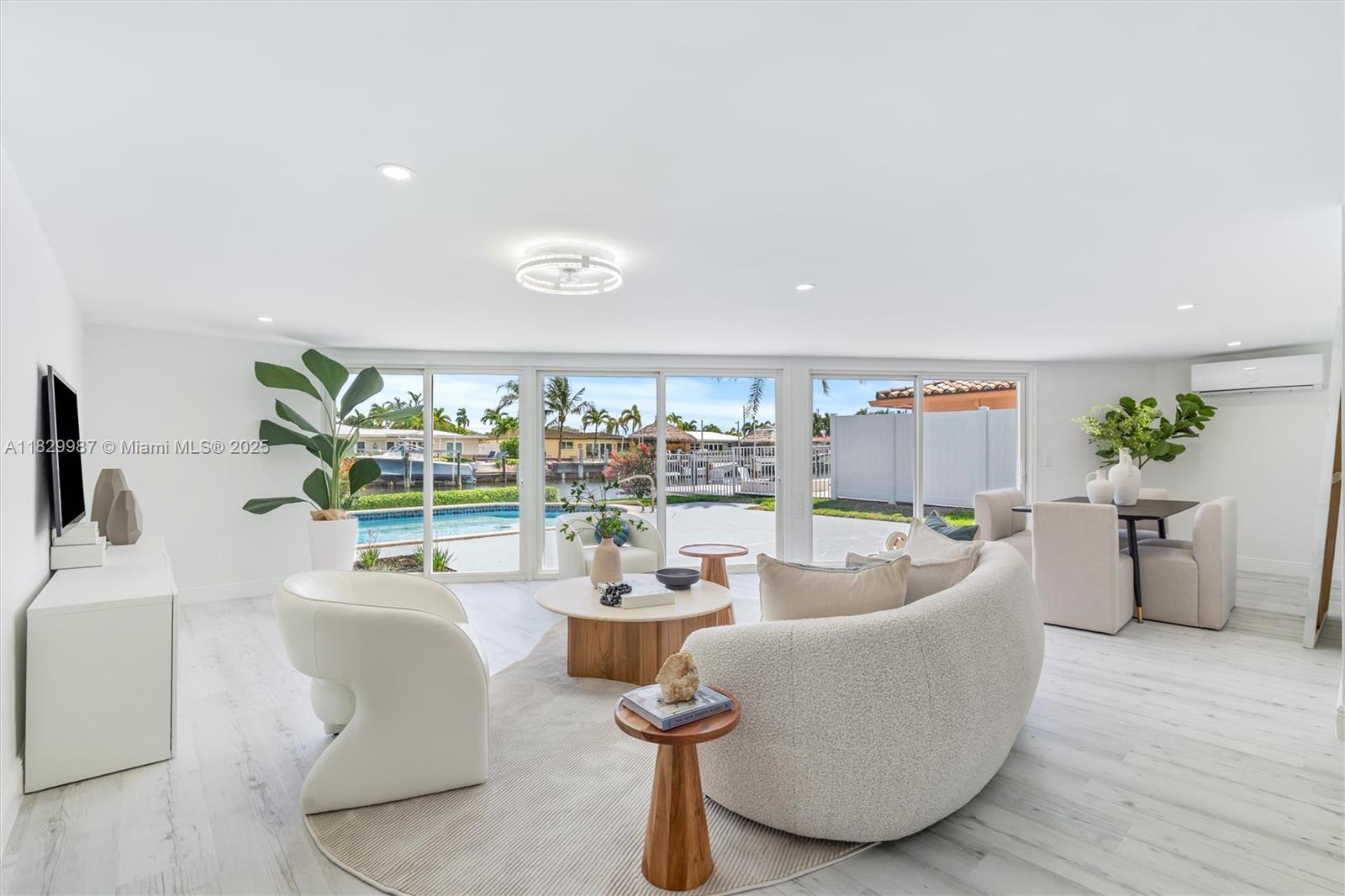 321 SE 4th St, Pompano Beach, Florida image 14