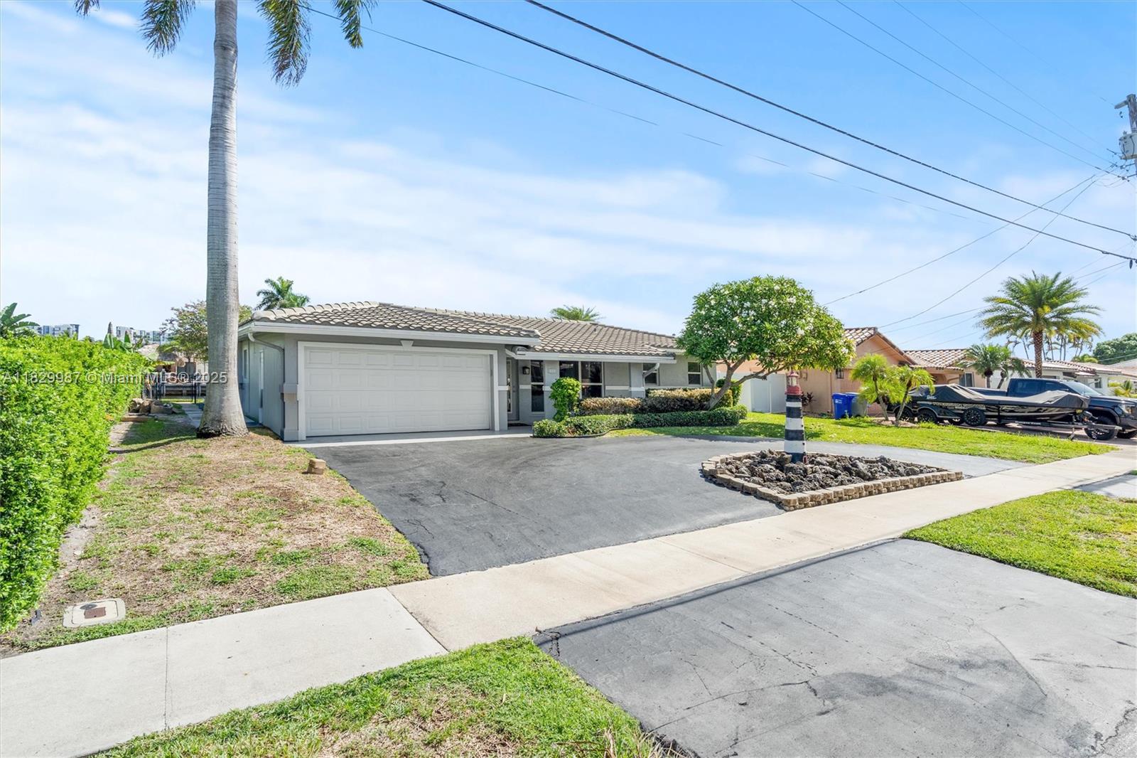 321 SE 4th St, Pompano Beach, Florida image 3