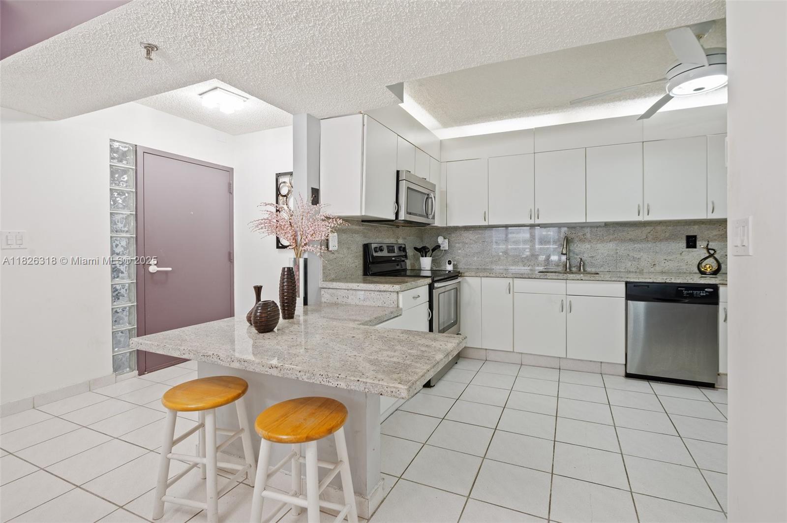 Property photo # 4