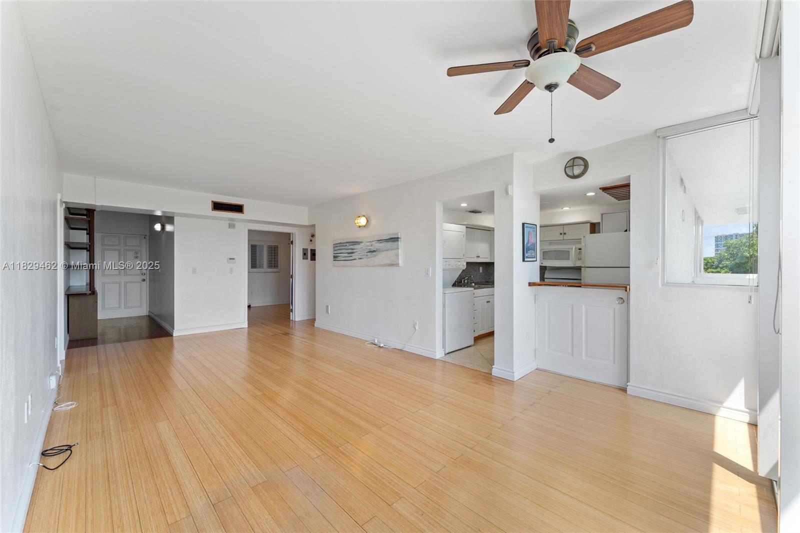 Property photo # 6