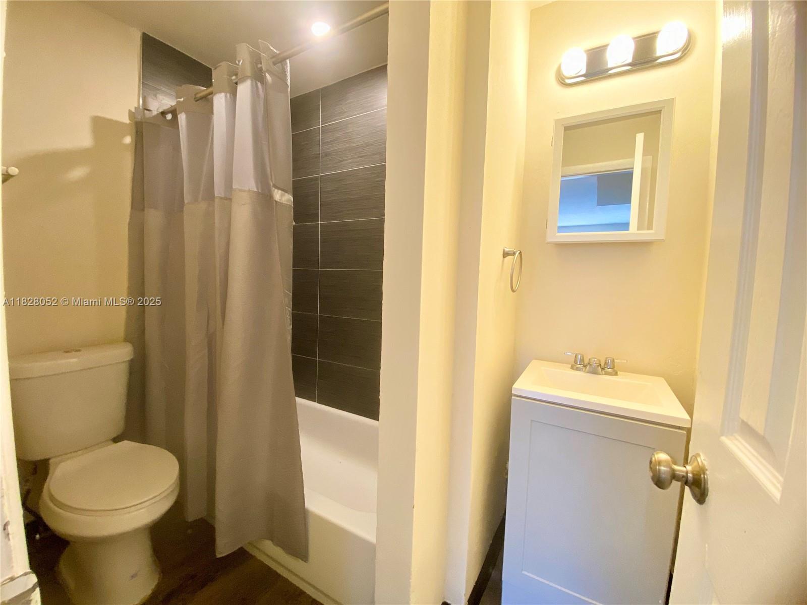 Property photo # 4