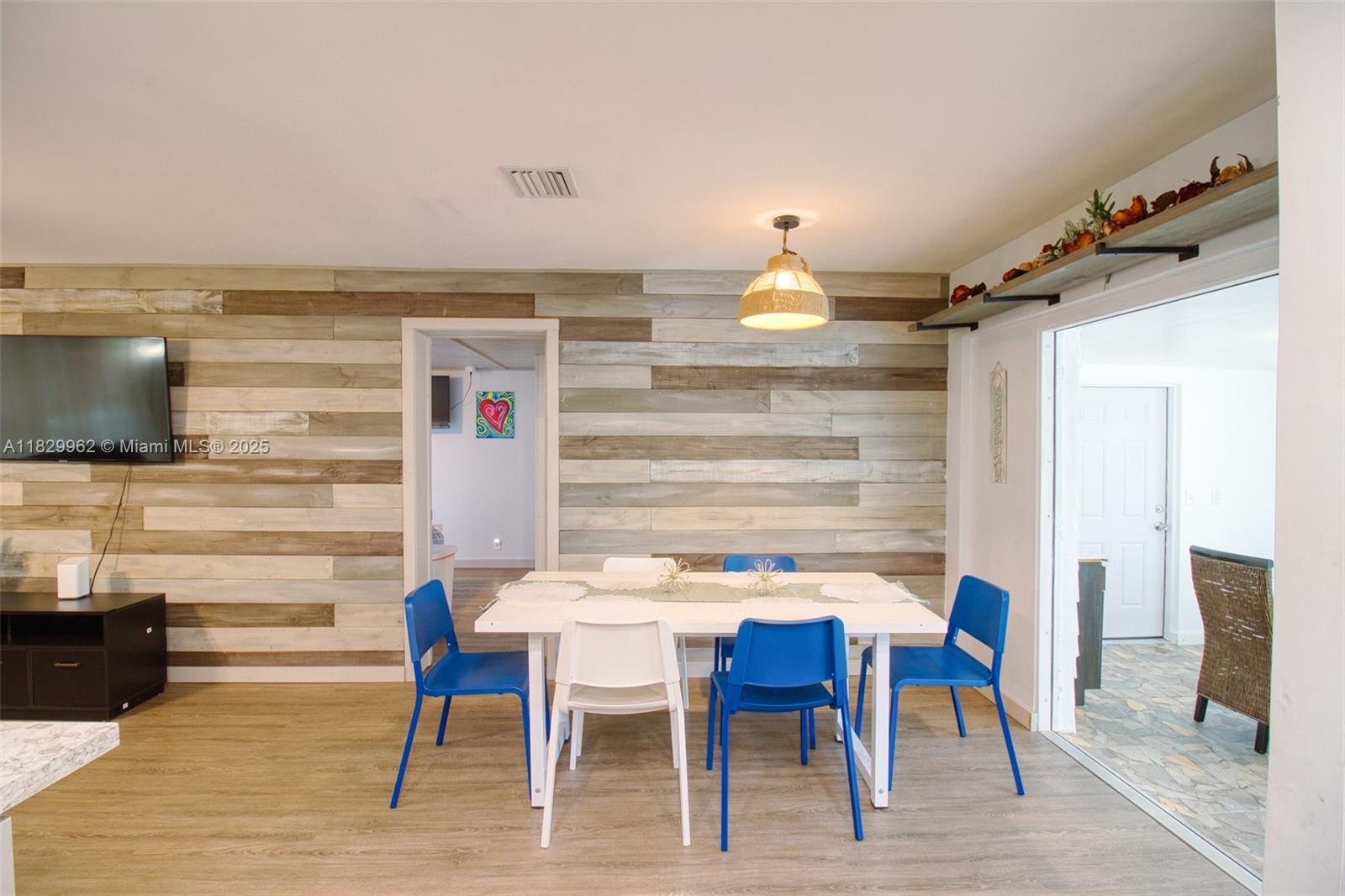 Property photo # 9