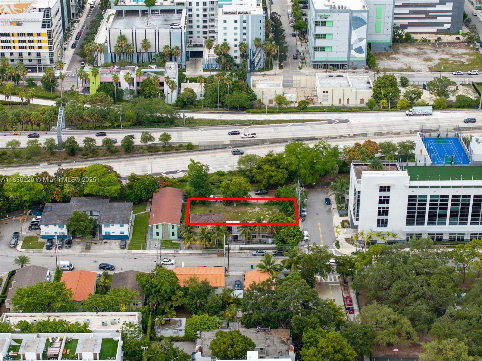367 SW 11th St, Miami, Florida image 4