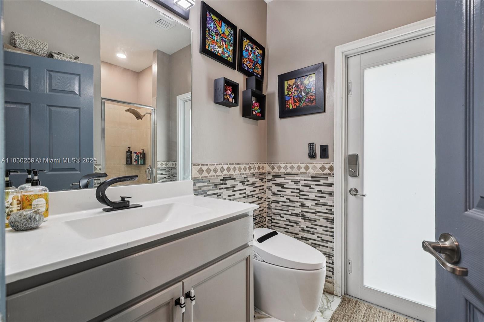 9331 W 35th Ave, Hialeah, Florida image 40