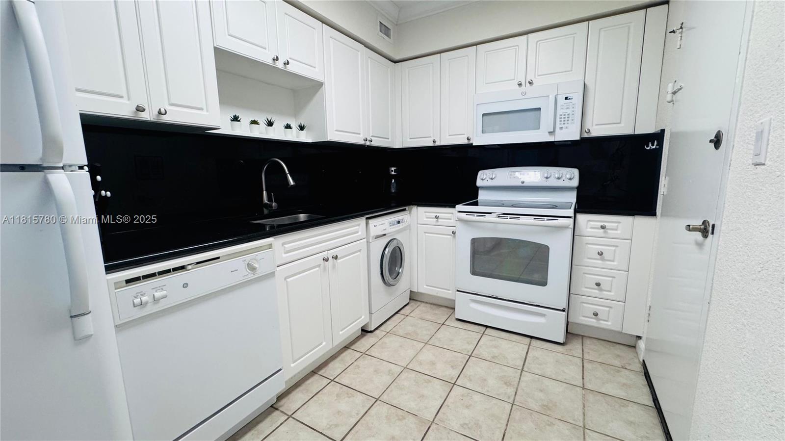 2501 S Ocean Dr #PH39, Hollywood, Florida image 19