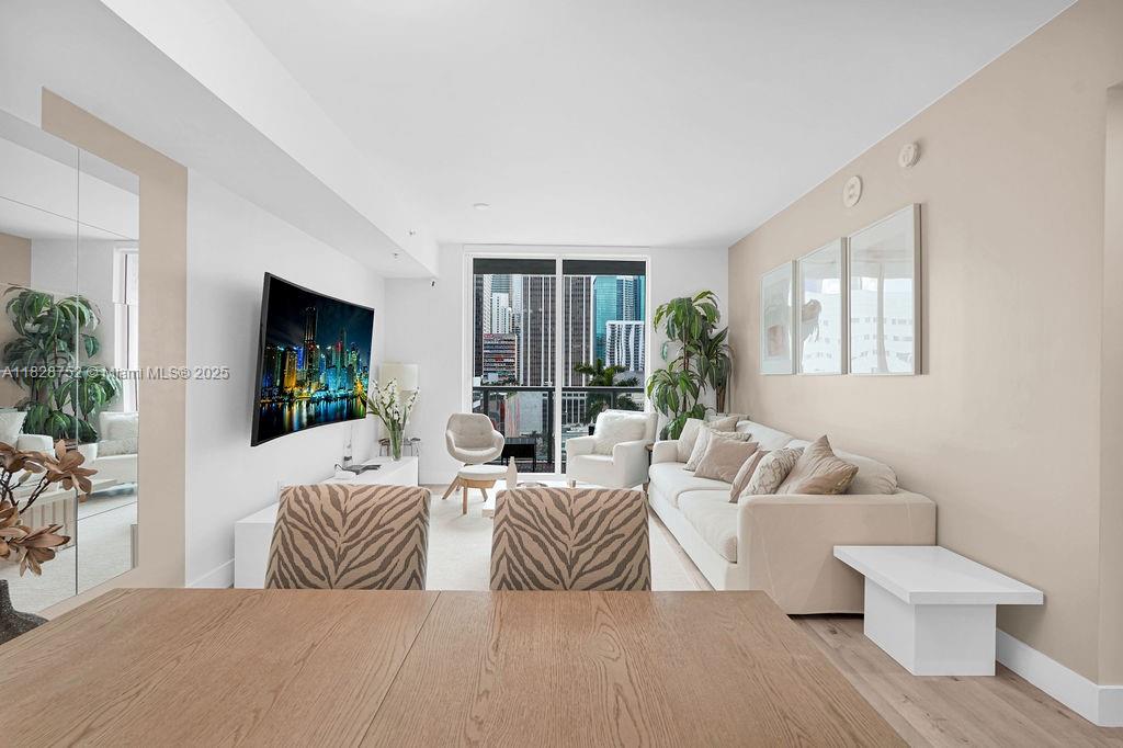Property photo # 4