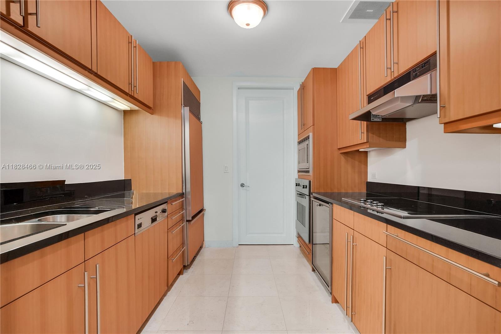 1425 Brickell Ave #44A-B, Miami, Florida image 6