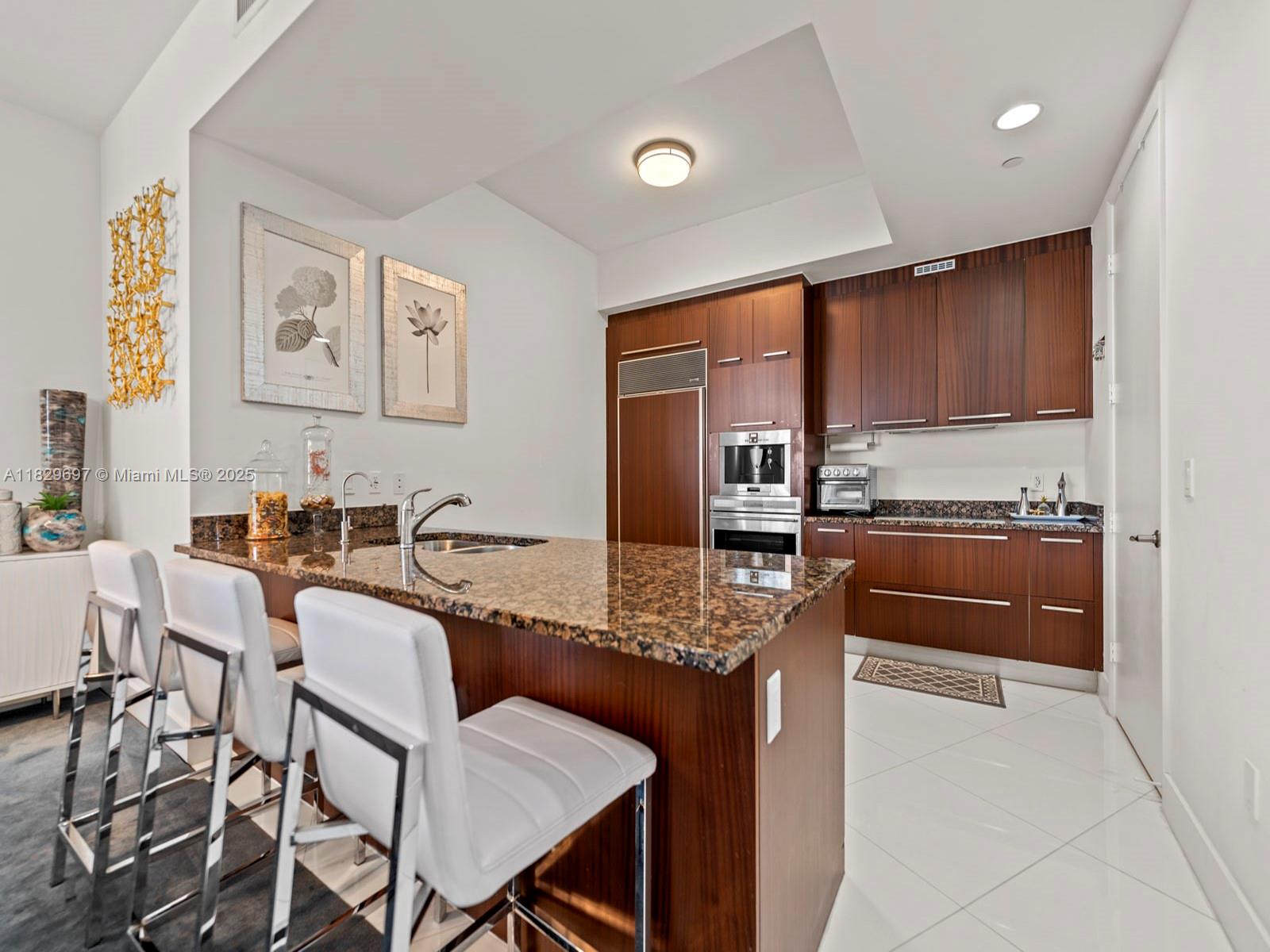 15901 Collins Ave #403, Sunny Isles Beach, Florida image 8