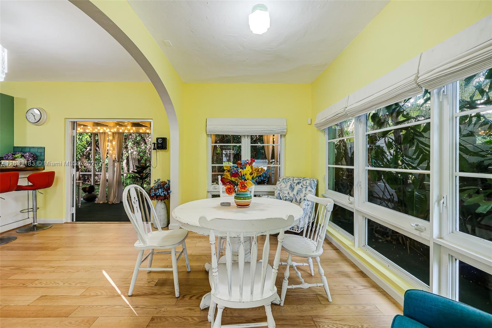 837 Espanola Way, Miami Beach, Florida image 11