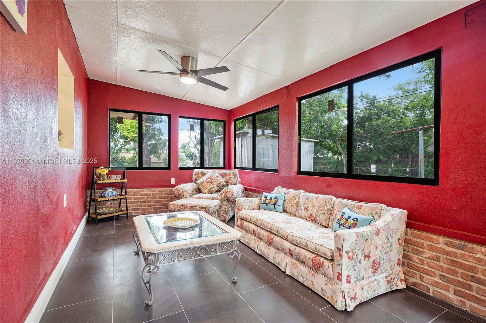 20845 NW 1st Ave, Miami Gardens, Florida image 23
