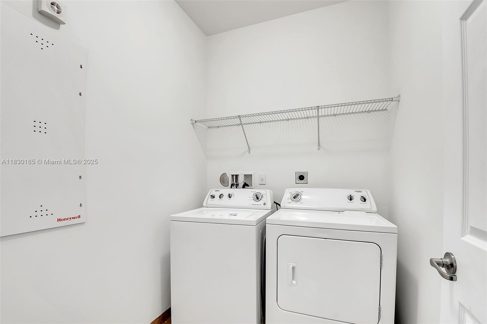 Property photo # 6