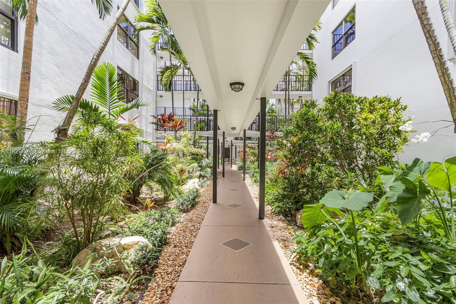 3350 NE 192nd St #1L-B, Aventura, Florida image 23