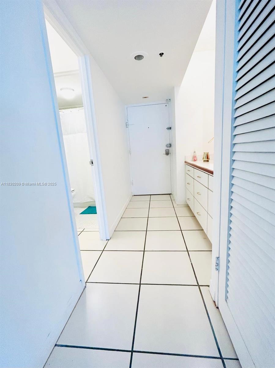 100 Lincoln Rd #1105, Miami Beach, Florida image 12