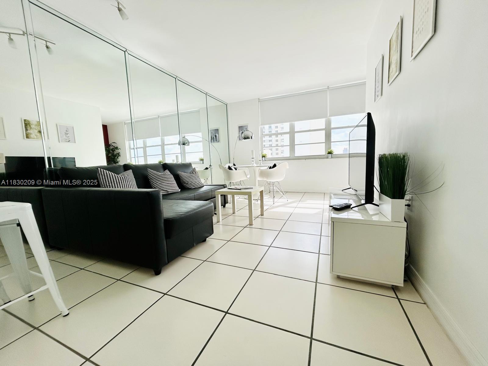 100 Lincoln Rd #1105, Miami Beach, Florida image 2