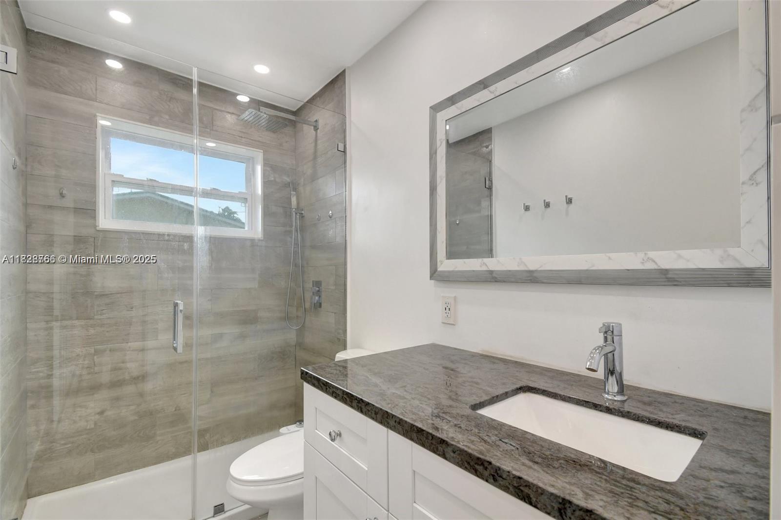 1840 N 56th Ave, Hollywood, Florida image 17
