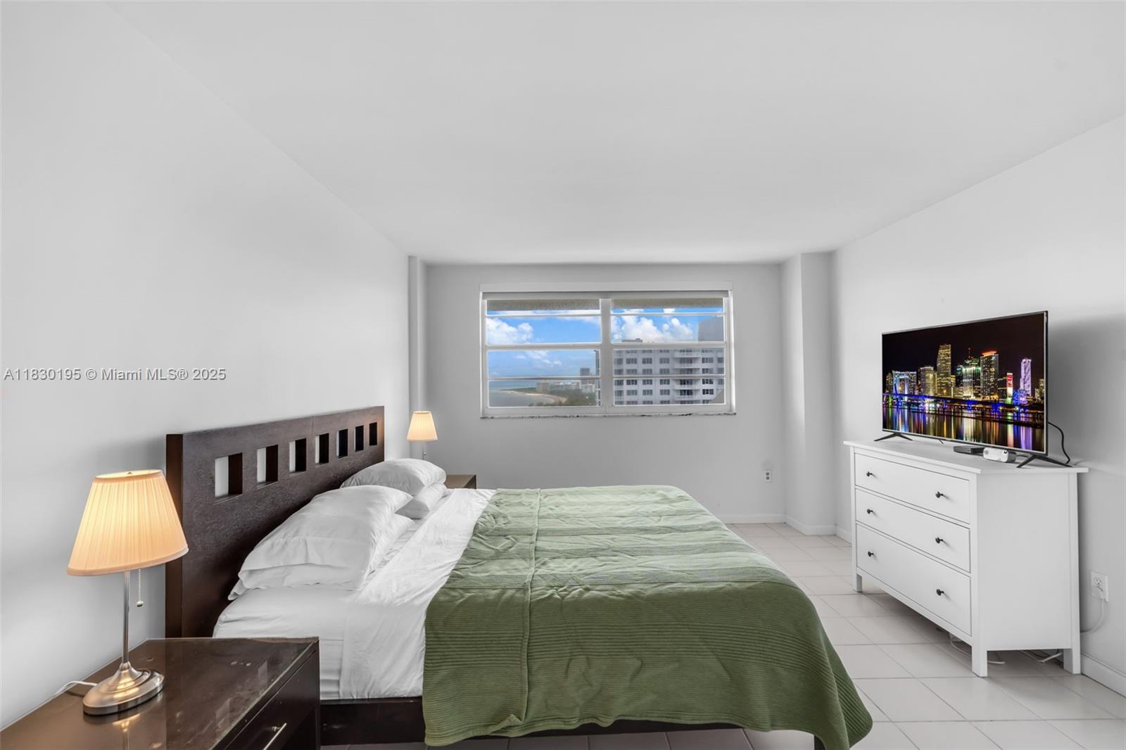 177 Ocean Lane Dr #1203, Key Biscayne, Florida image 20