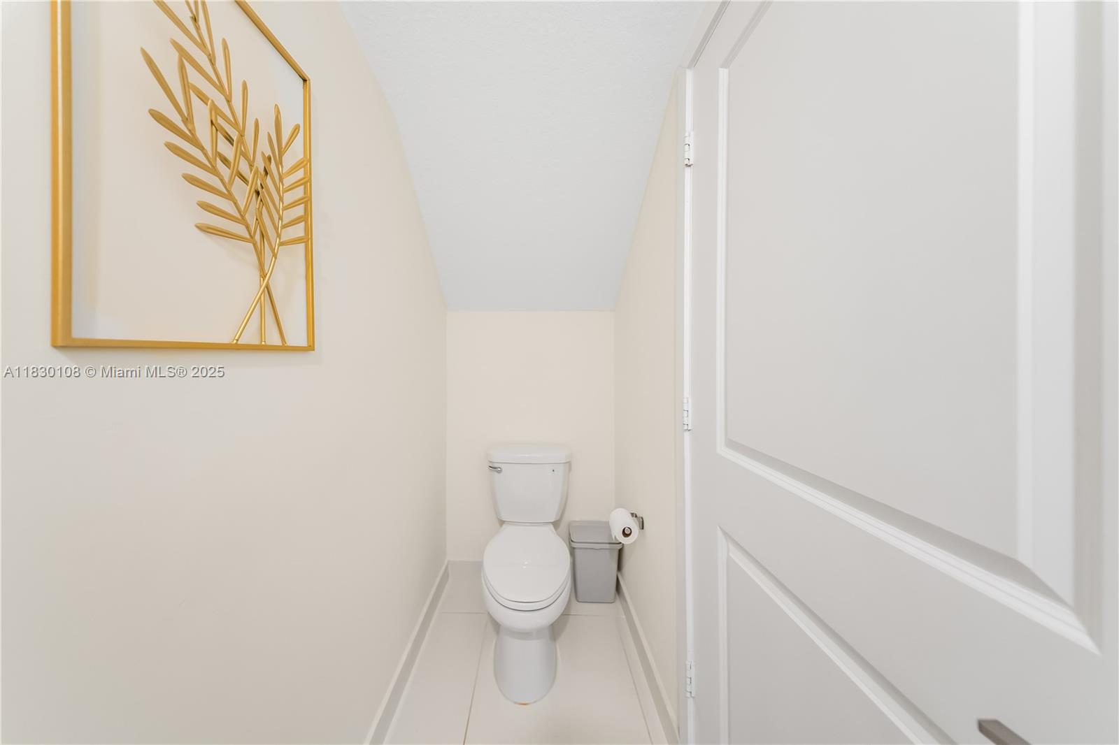 8368 Central Park Blvd, Doral, Florida image 14