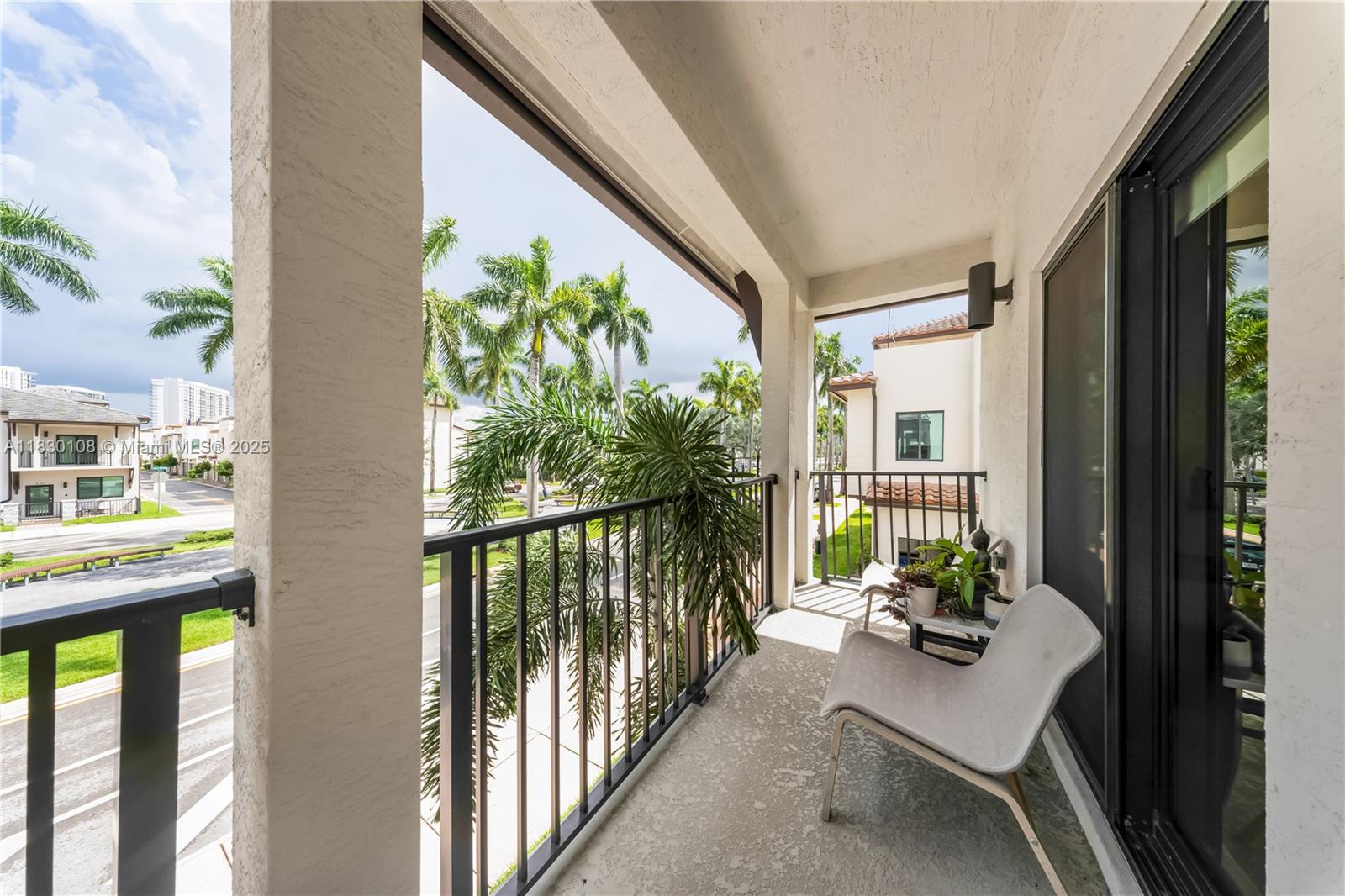 8368 Central Park Blvd, Doral, Florida image 22