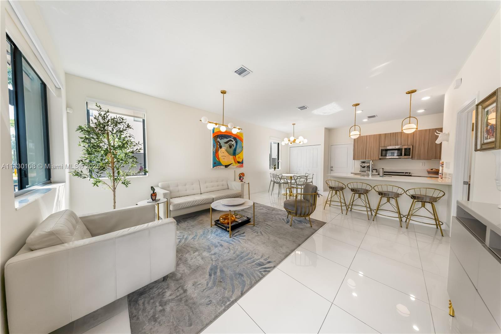 8368 Central Park Blvd, Doral, Florida image 4