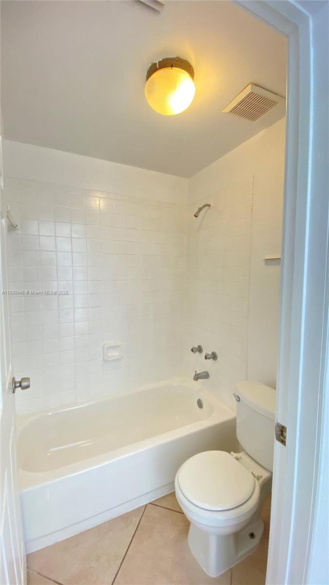 1559 Michigan Ave #305, Miami Beach, Florida image 5
