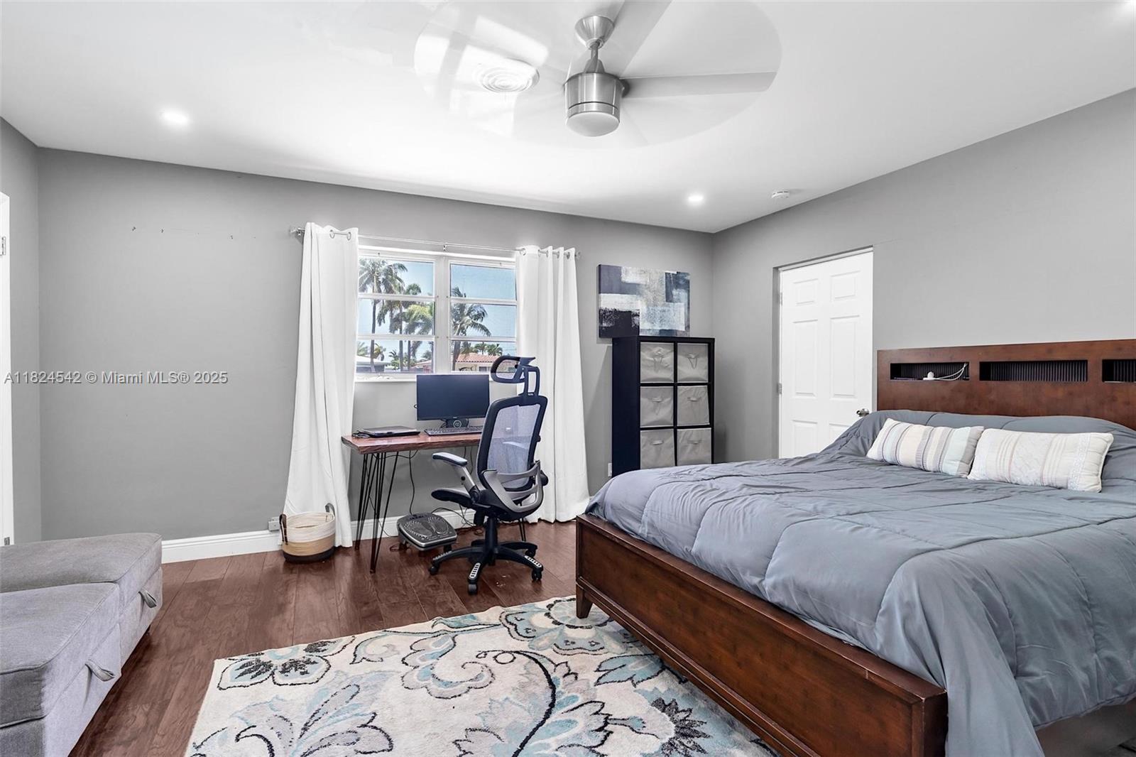 271 SE 4th St, Pompano Beach, Florida image 11