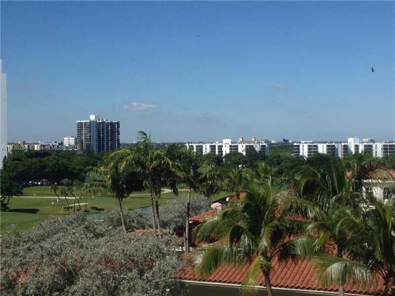 19900 Country Club Dr Unit 806, Aventura, Florida 33180