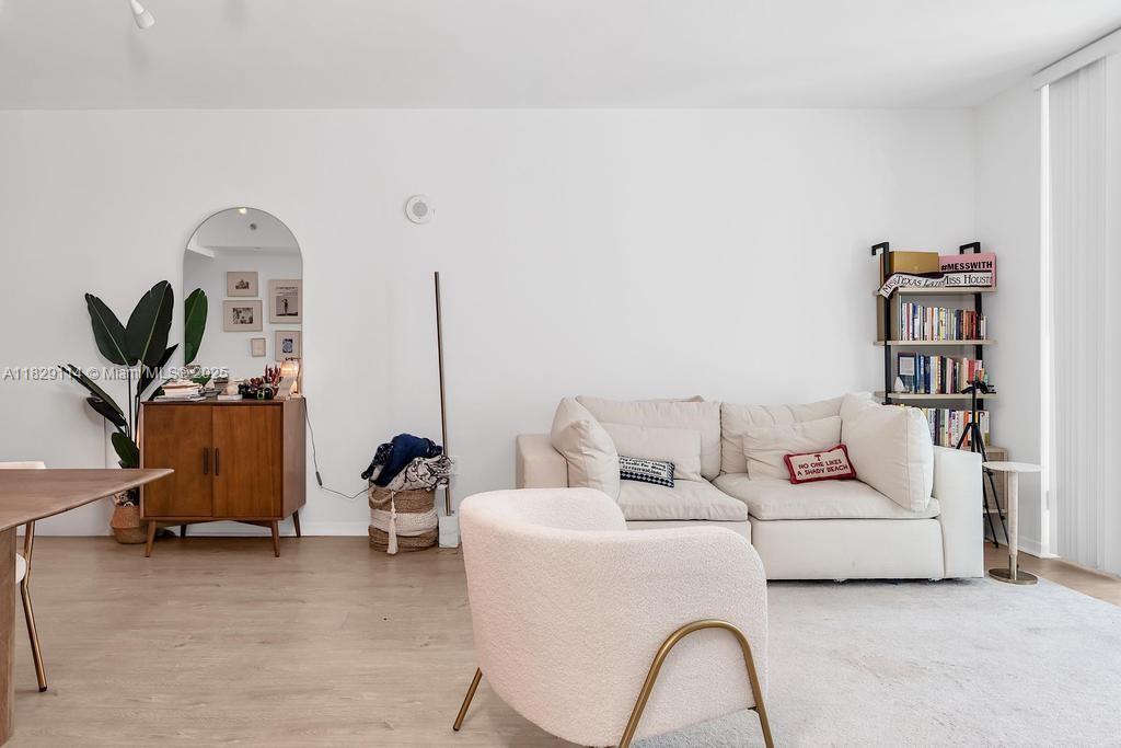 Property photo # 8