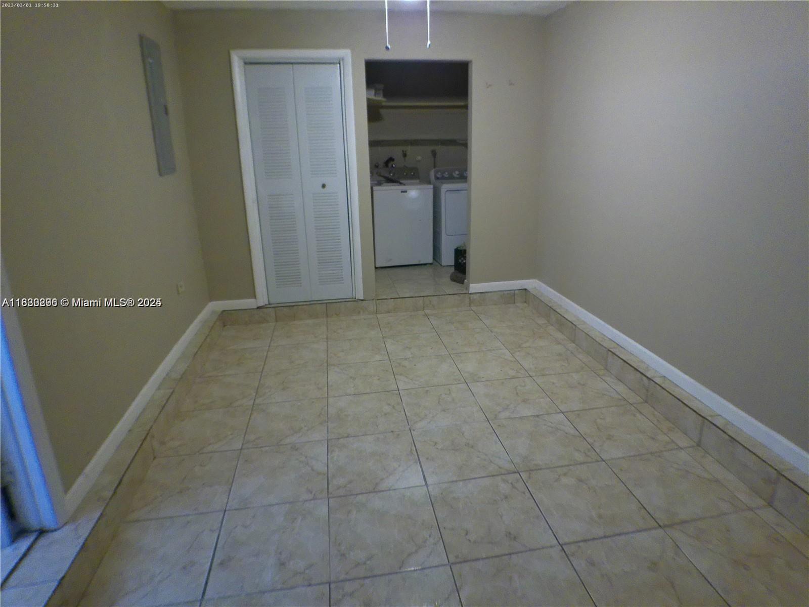 1490 SW 85th Ter, Pembroke Pines, Florida image 5
