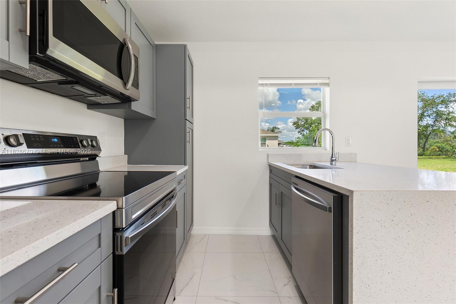 418 Pinehurst Ave, Lehigh Acres, Florida image 7