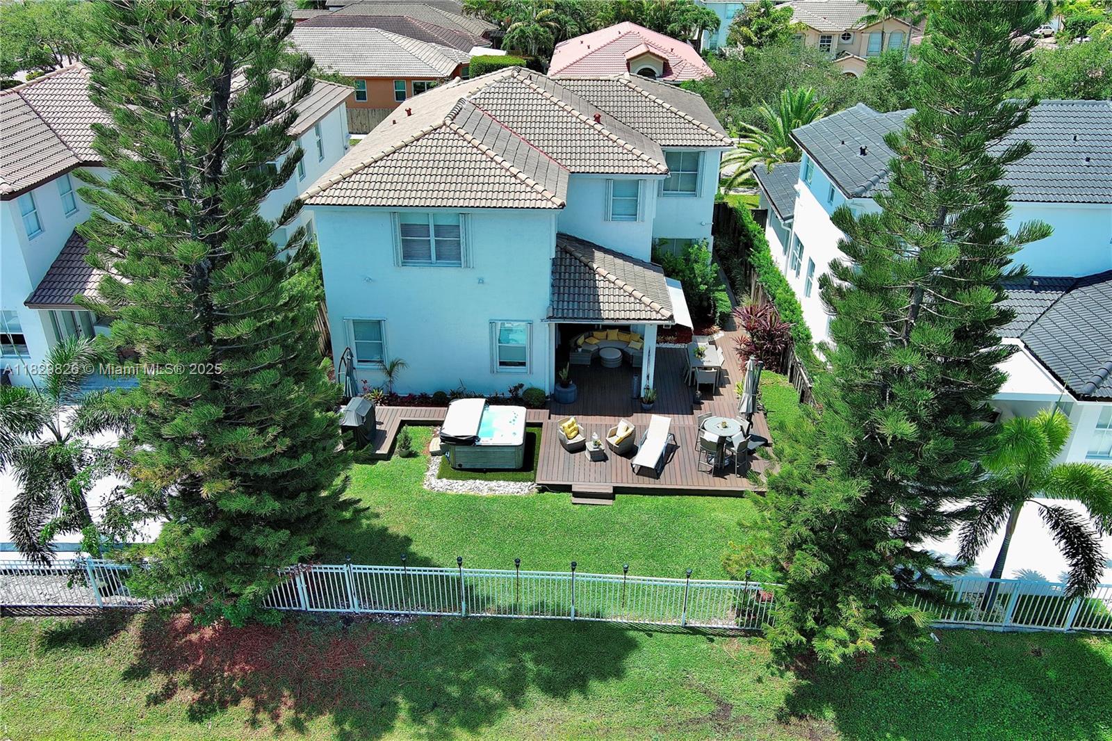 11257 NW 78th St, Doral, Florida image 49