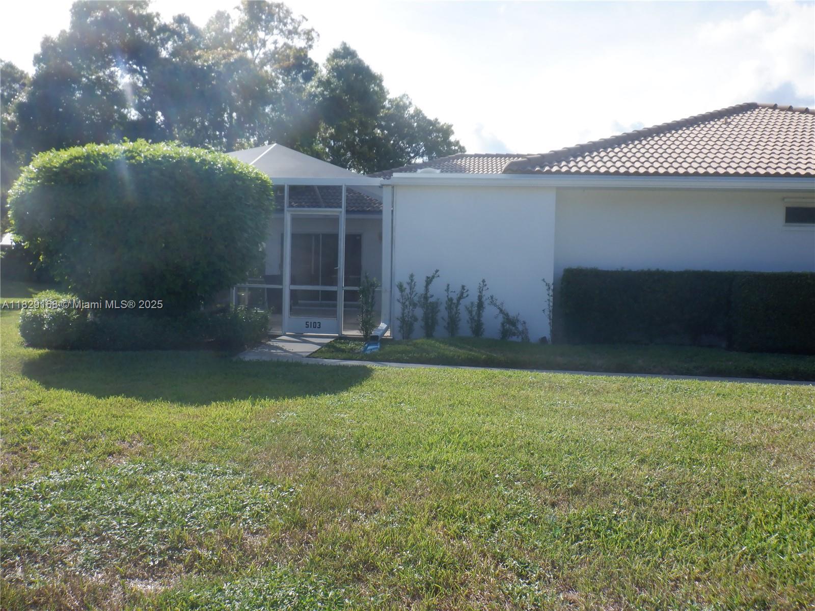 5103 Water Oak Ct, Palm Beach Gardens, Florida image 2
