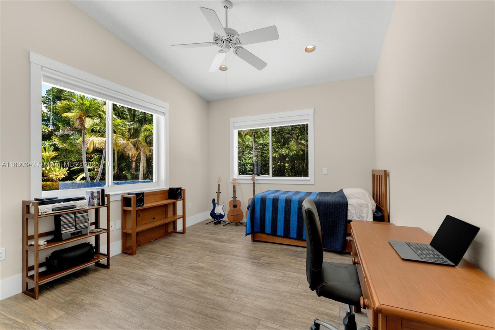 11401 SW 69th Ave, Pinecrest, Florida image 27