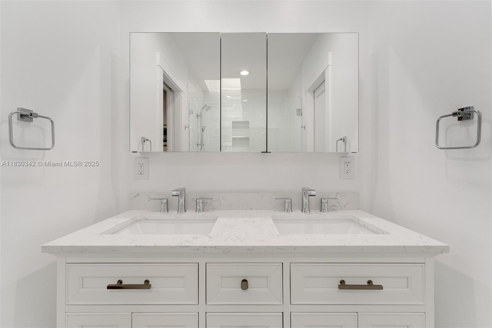 11401 SW 69th Ave, Pinecrest, Florida image 29