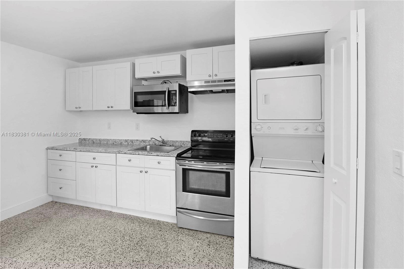 Property photo # 9