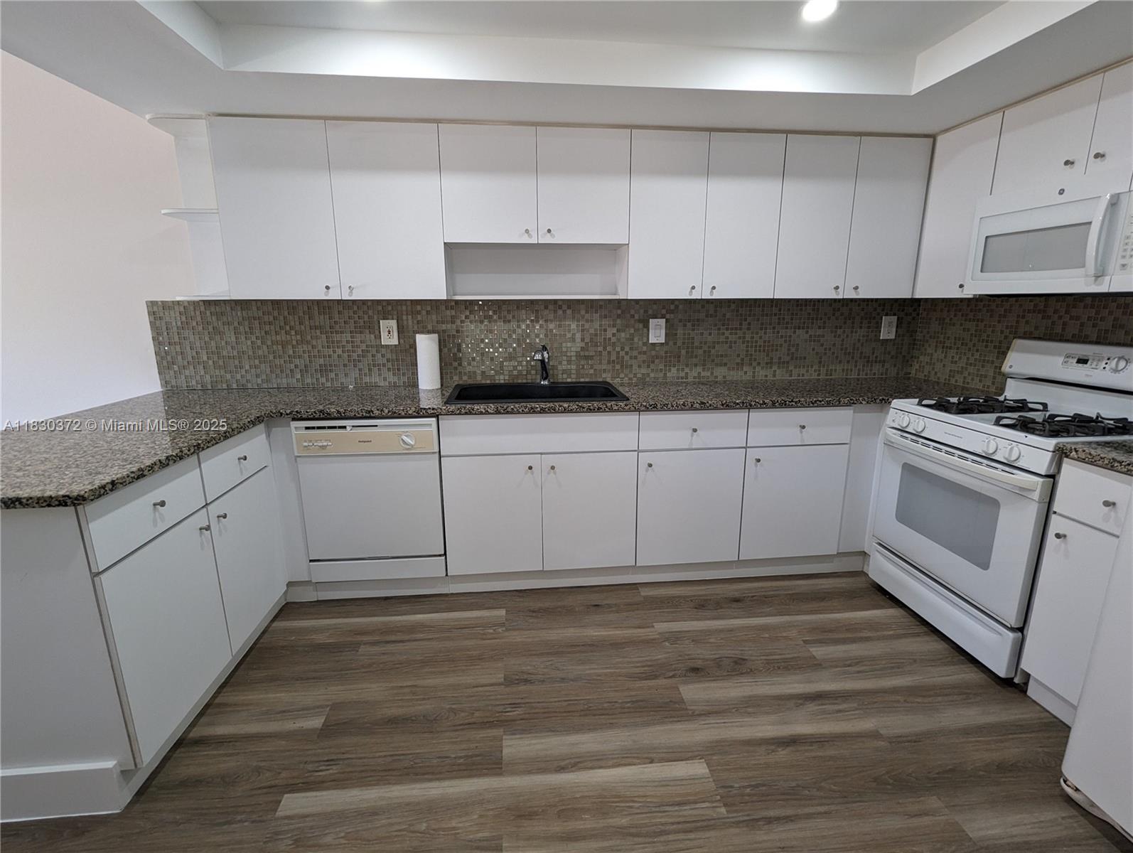 Property photo # 2