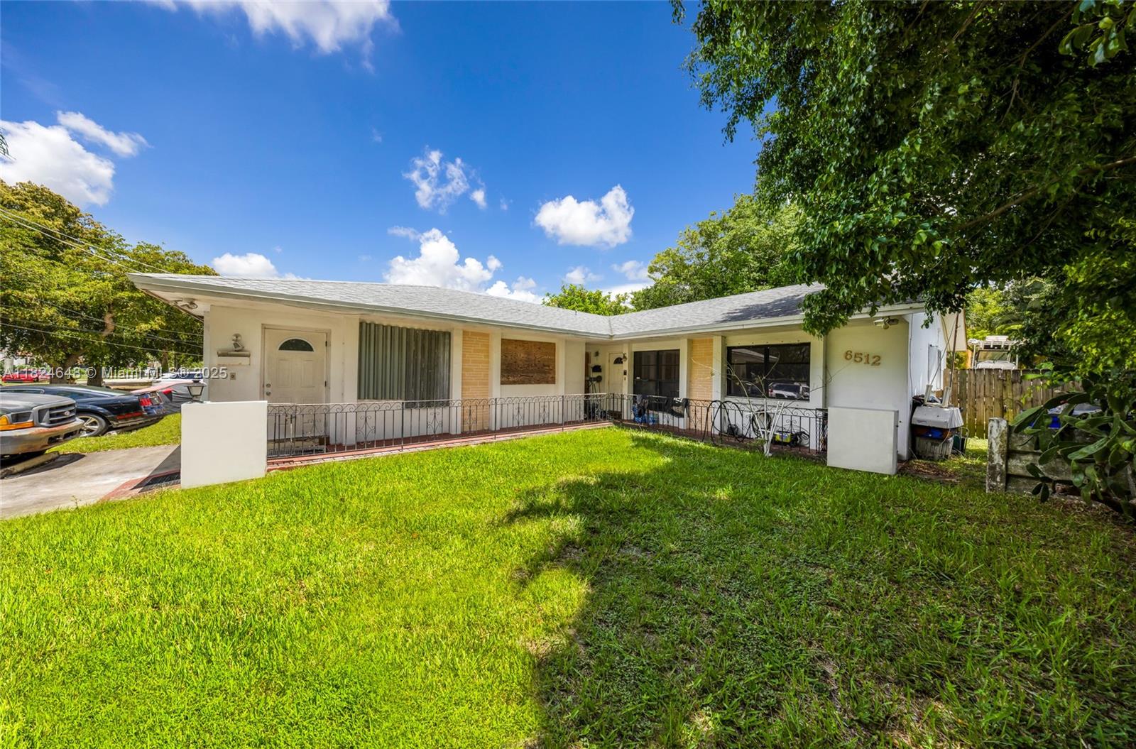 6510 Moseley St, Hollywood, Florida image 1