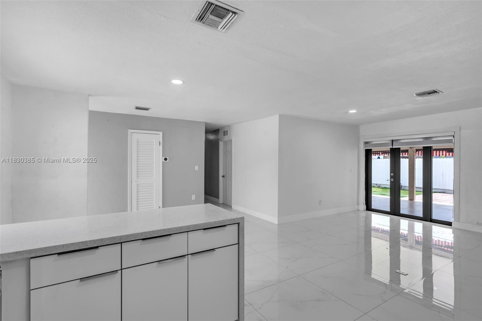 18030 NW 42nd Ct, Miami Gardens, Florida image 8