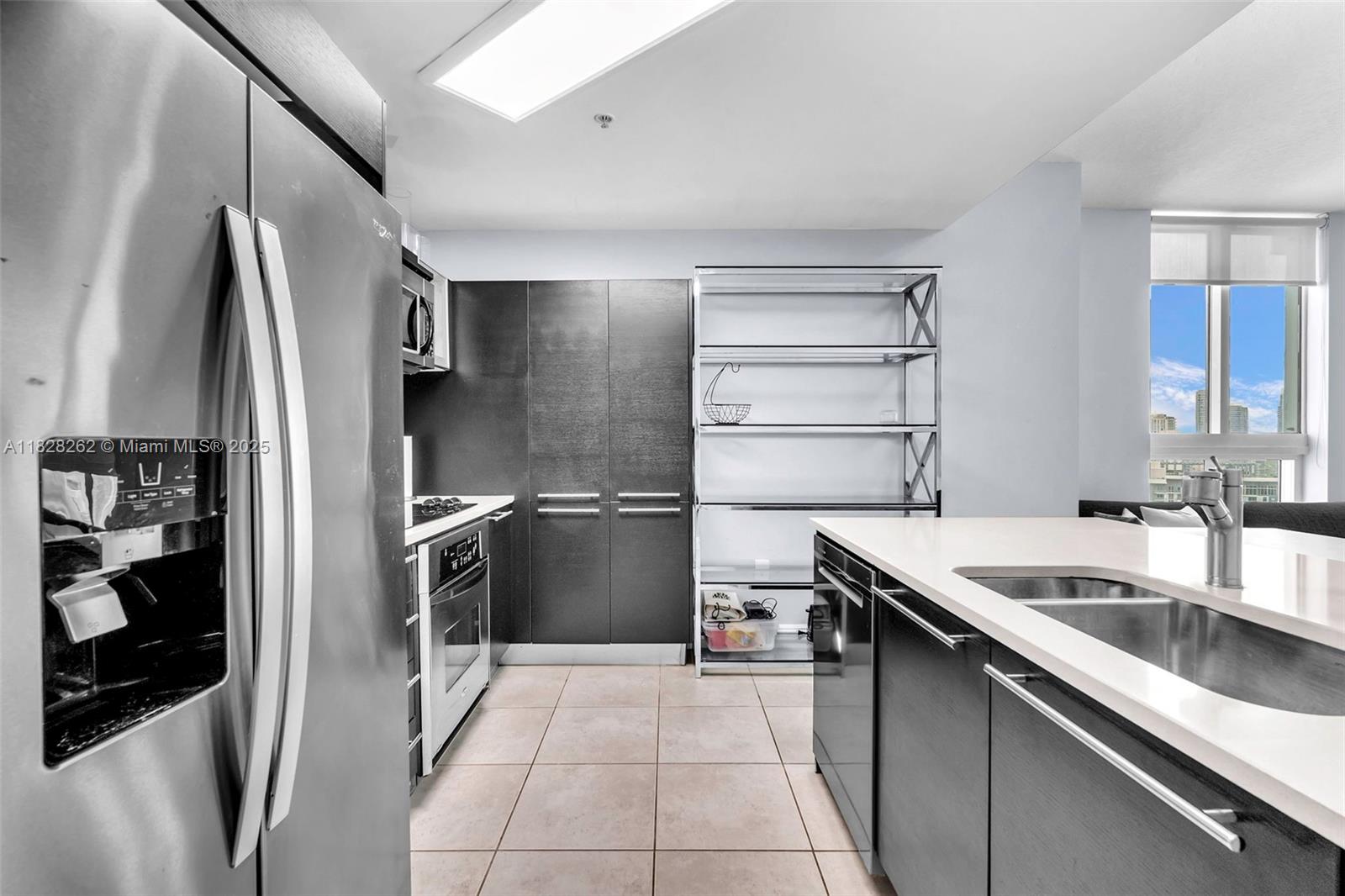 Property photo # 2