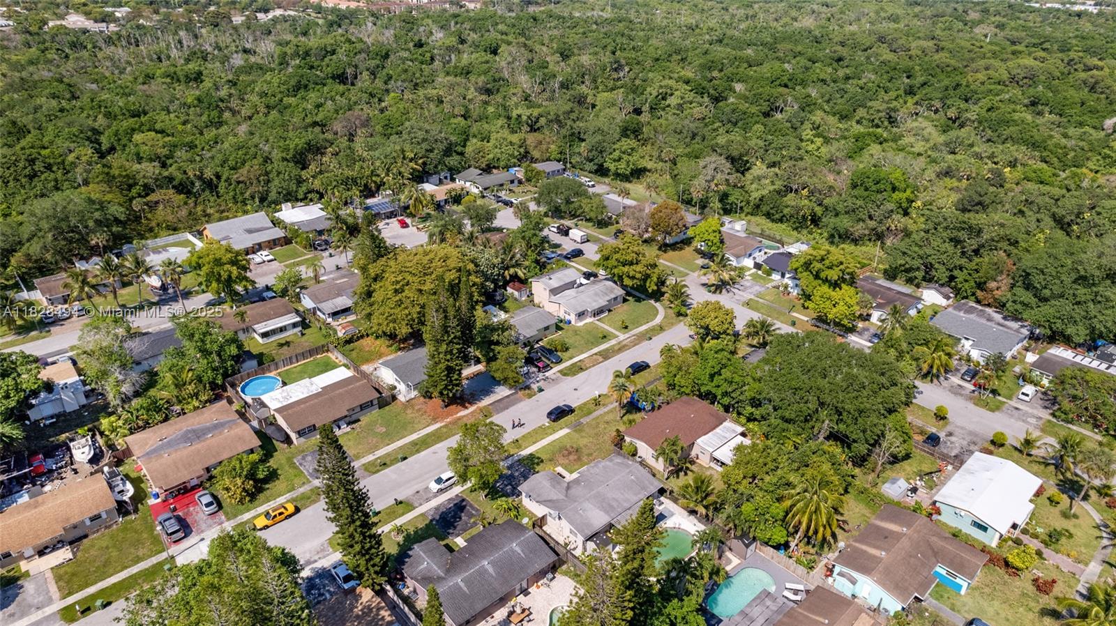 4960 SW 5th St, Margate, Florida image 21