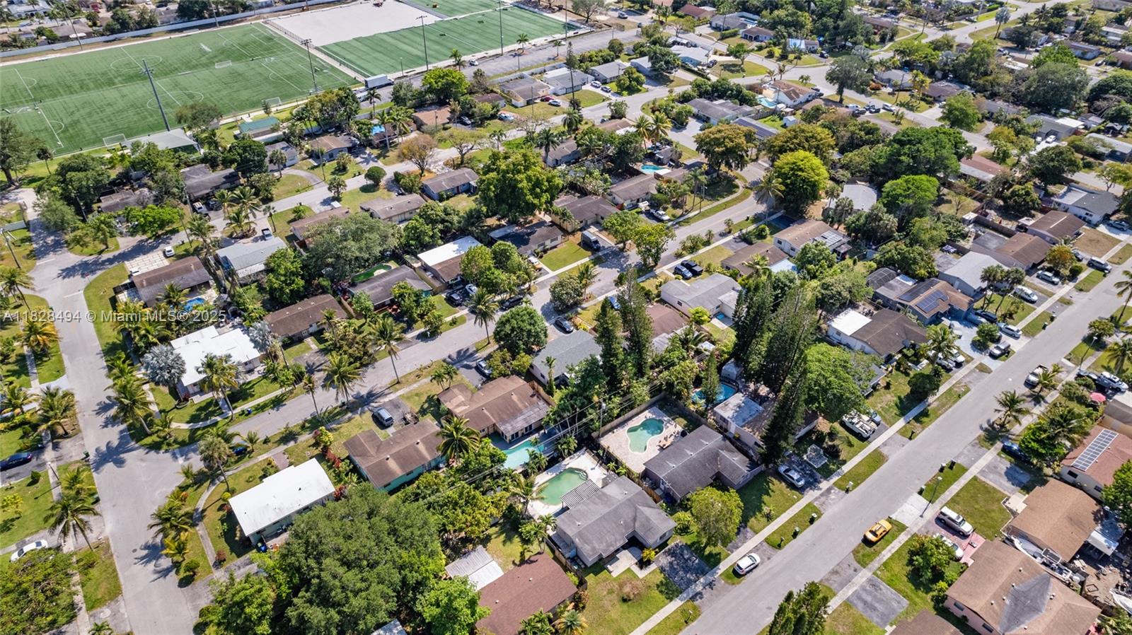 4960 SW 5th St, Margate, Florida image 23