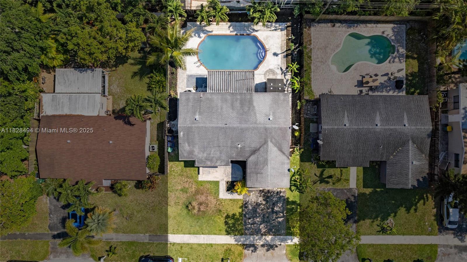 4960 SW 5th St, Margate, Florida image 3