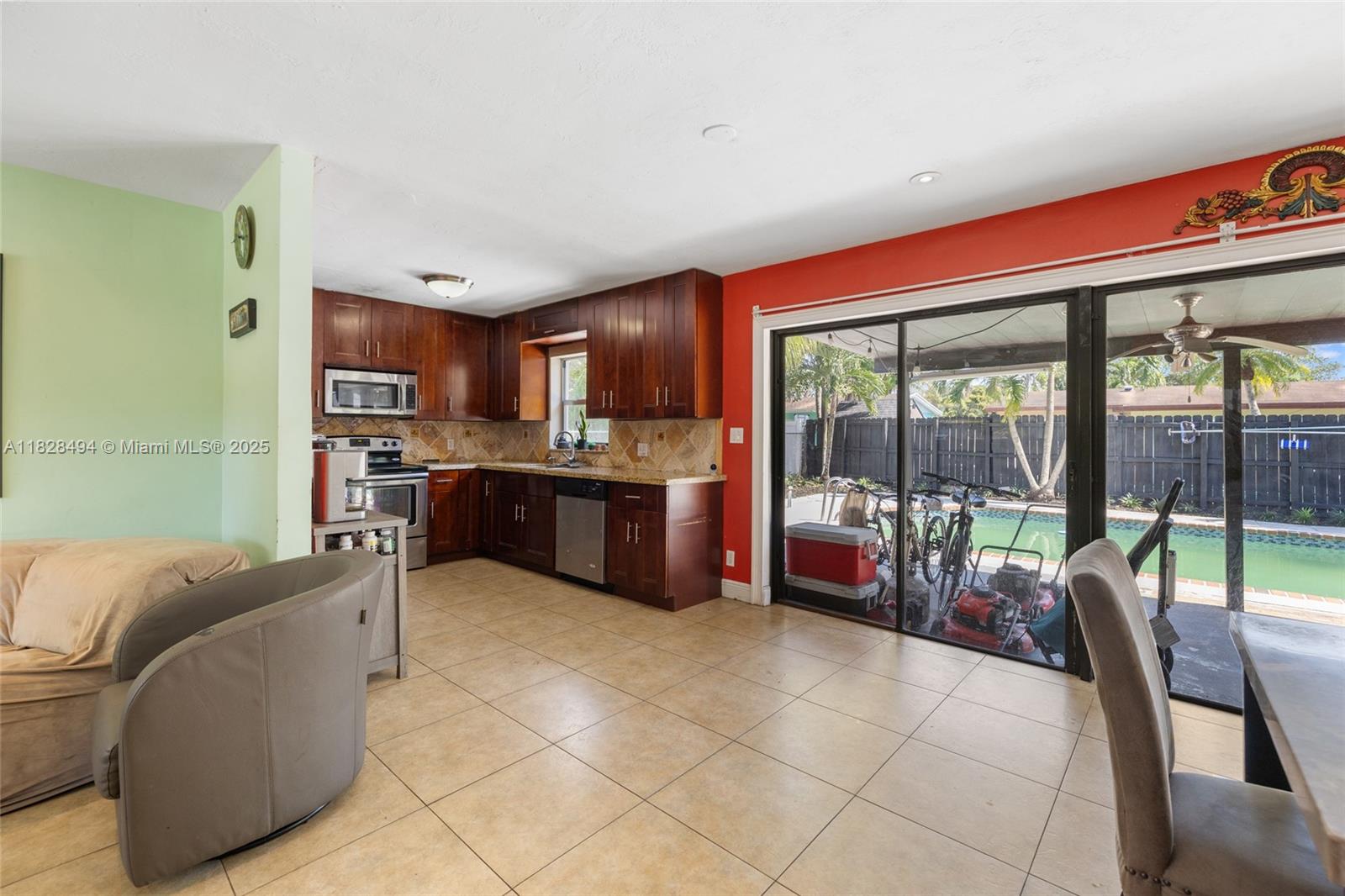 4960 SW 5th St, Margate, Florida image 47