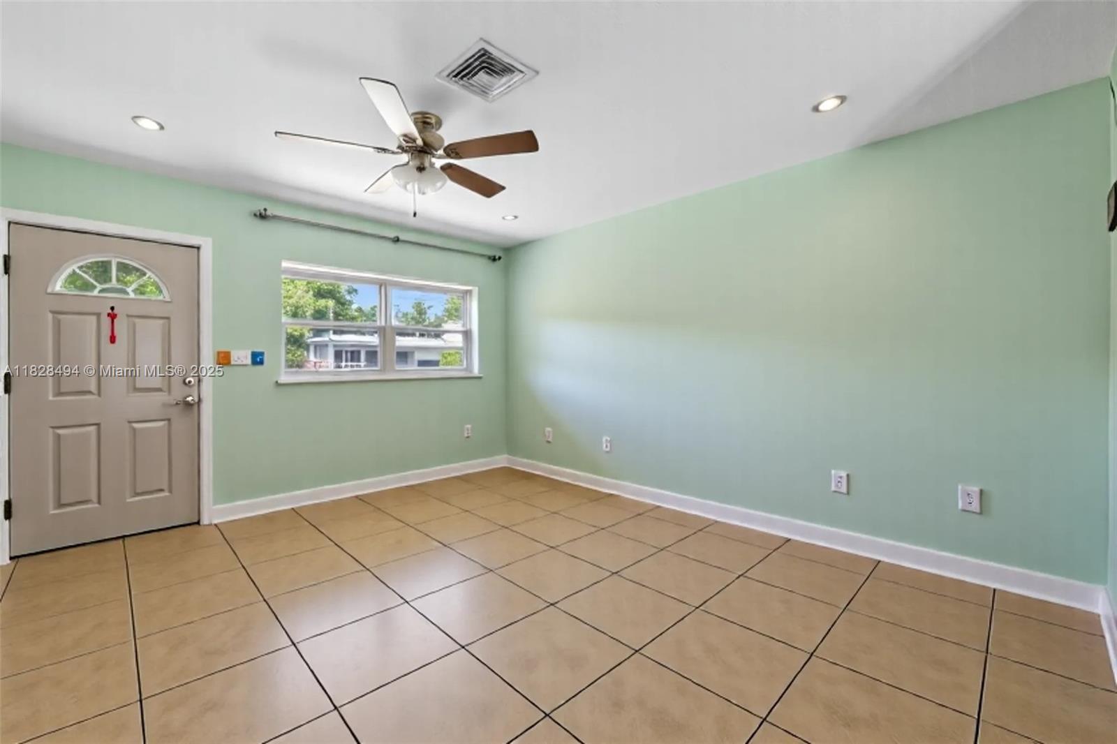 4960 SW 5th St, Margate, Florida image 7
