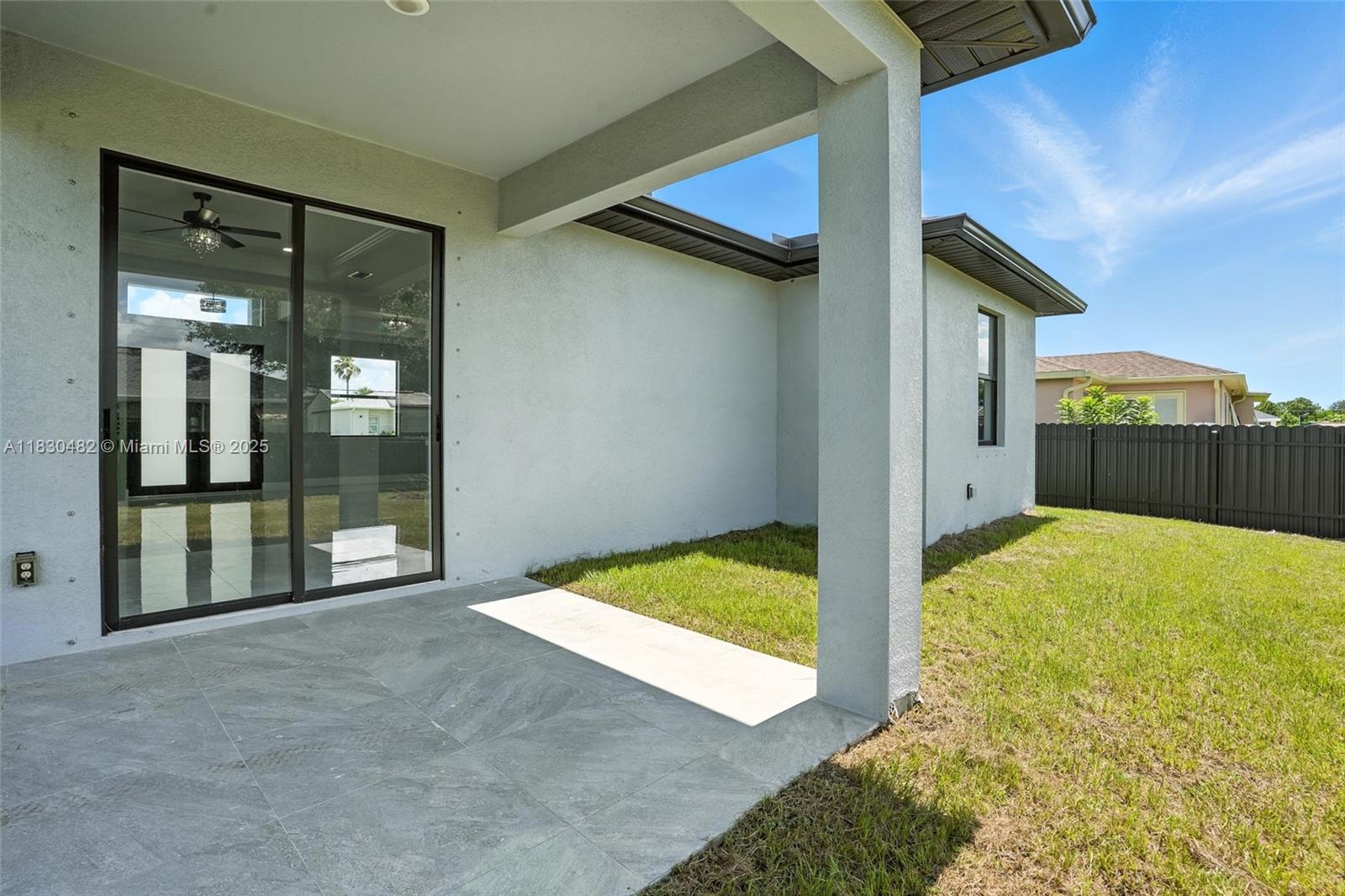 Residential, Lehigh Acres, Florida image 31