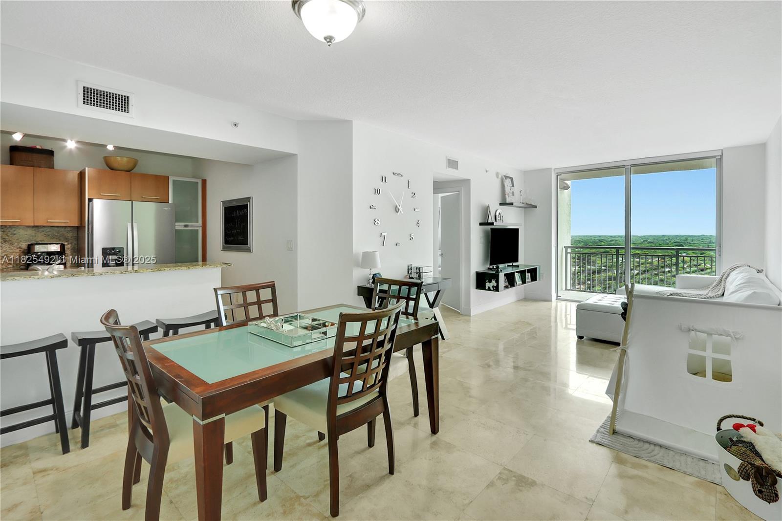 Property photo # 9