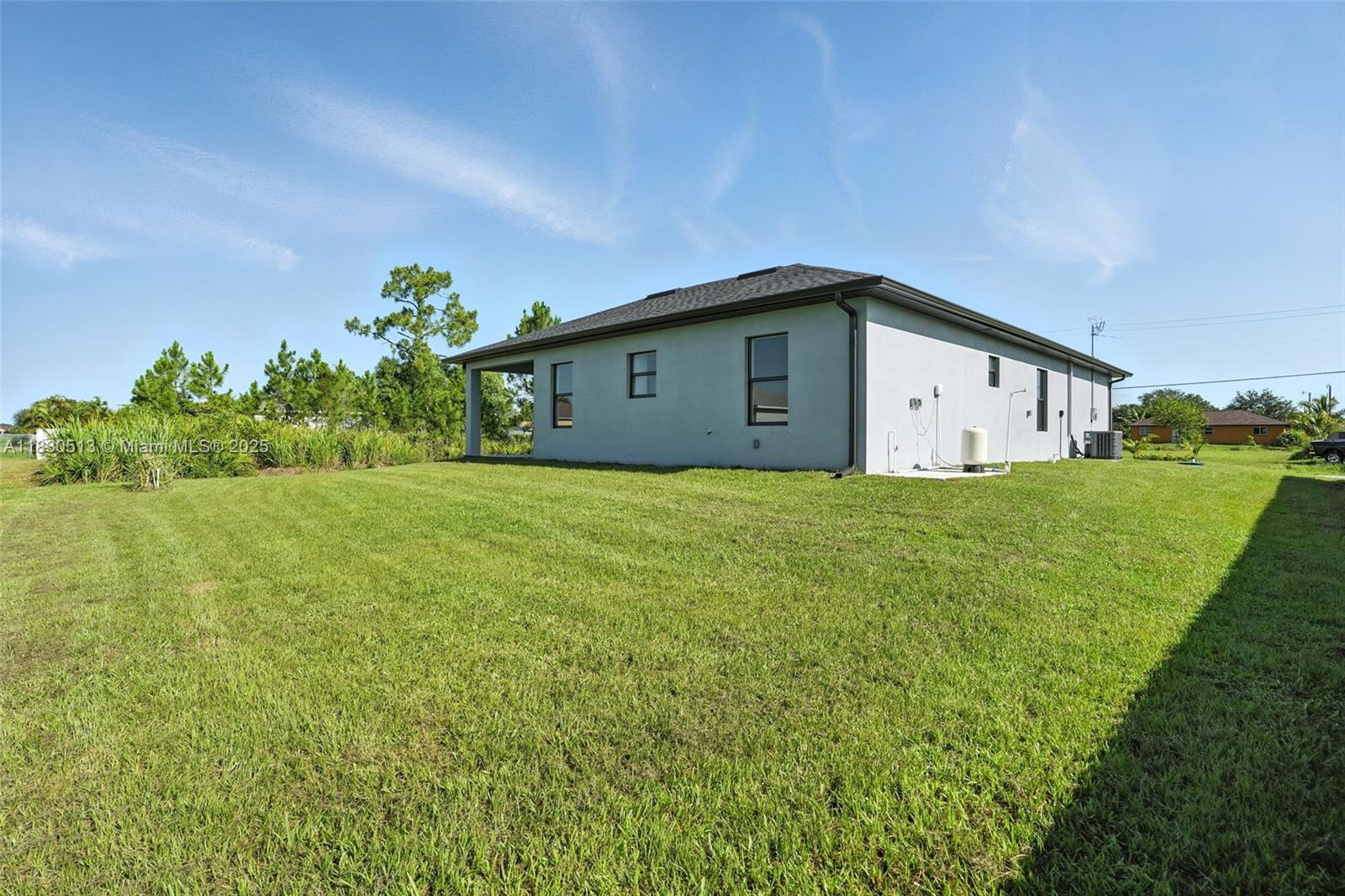 Residential, Lehigh Acres, Florida image 32