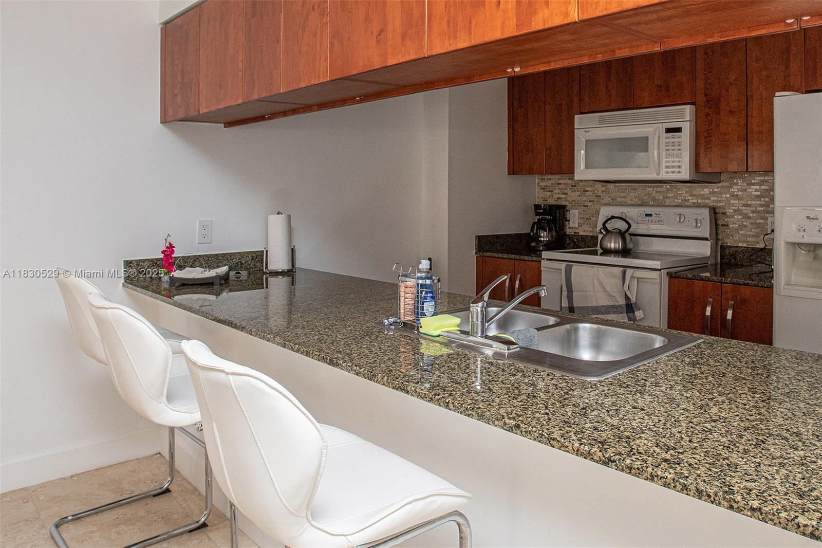 Property photo # 8