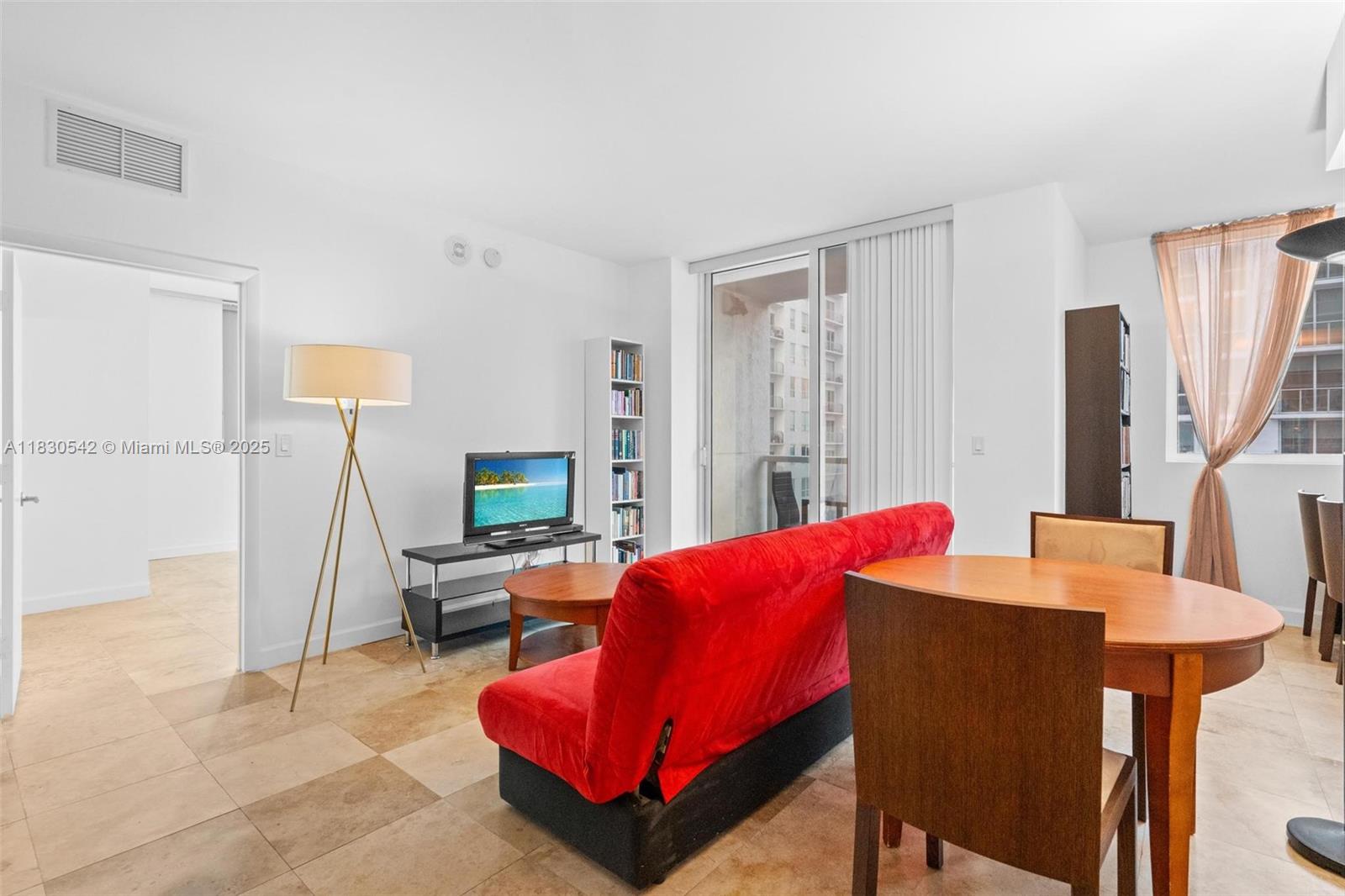 253 NE 2nd St #2608, Miami, Florida image 5